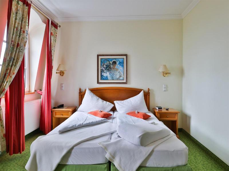 Kurhotel Dr. Petershofer image