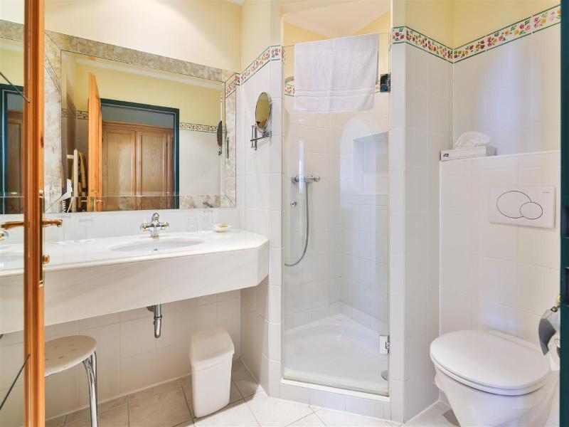 Kurhotel Dr. Petershofer image