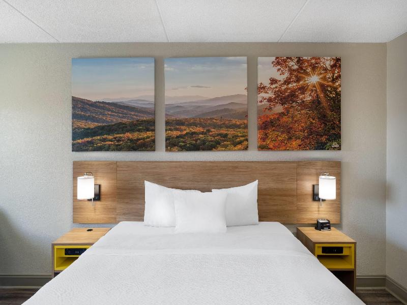 DOUBLE KING SIZE BED — photo 7