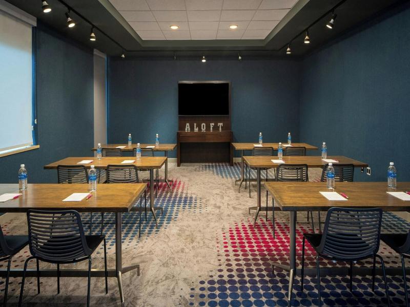 Aloft Green Bay image