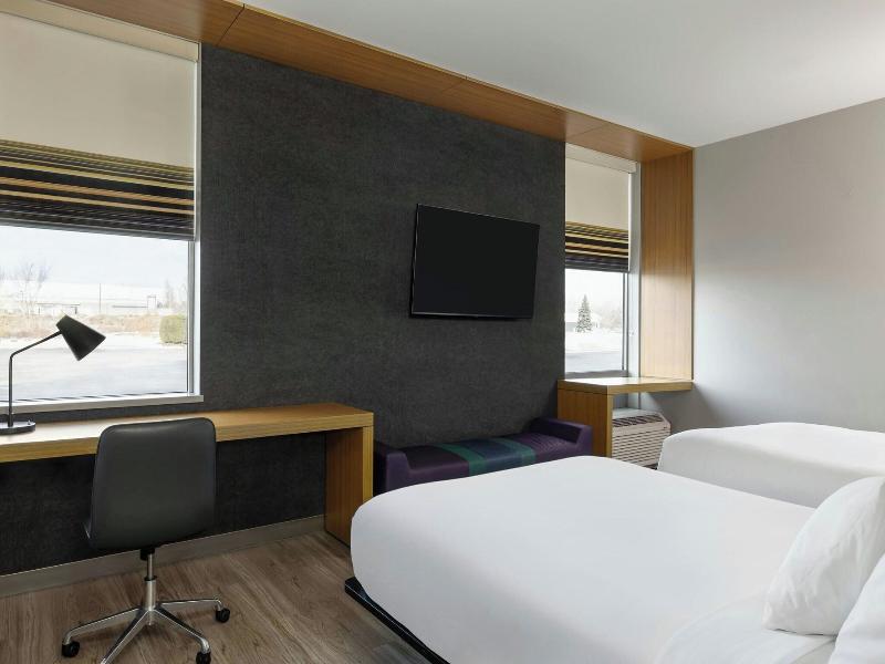 Aloft Green Bay image