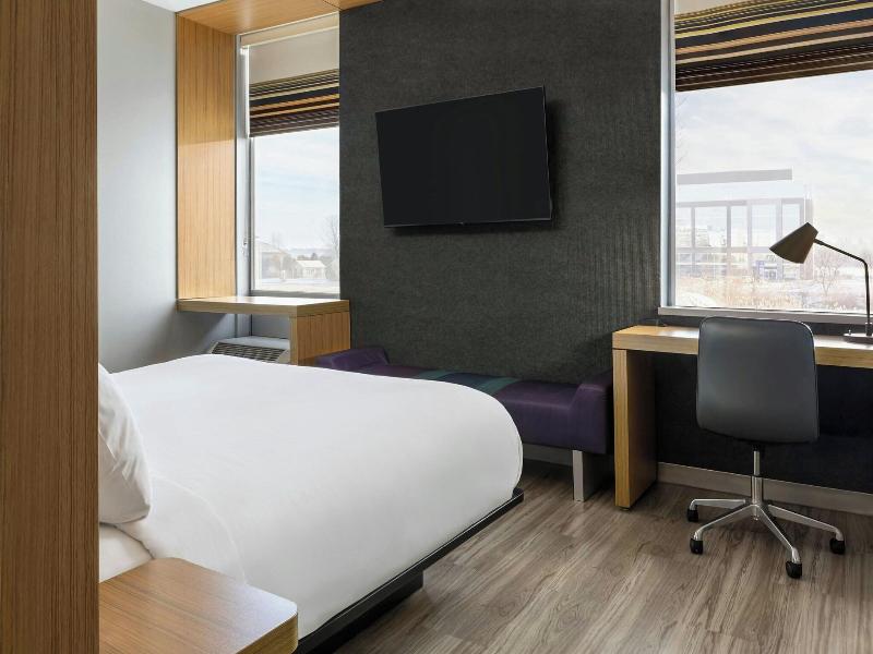 Aloft Green Bay image
