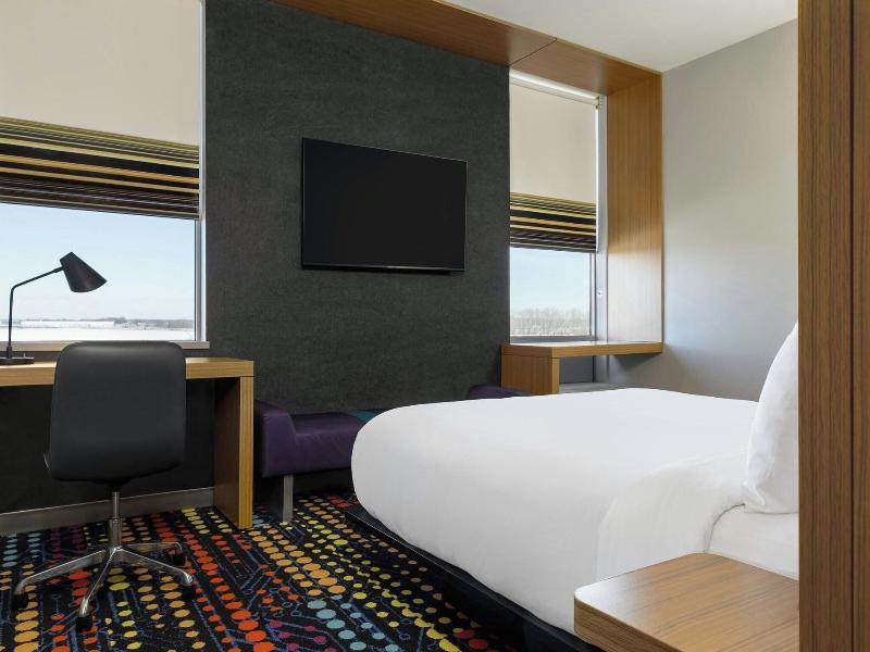 Aloft Green Bay image