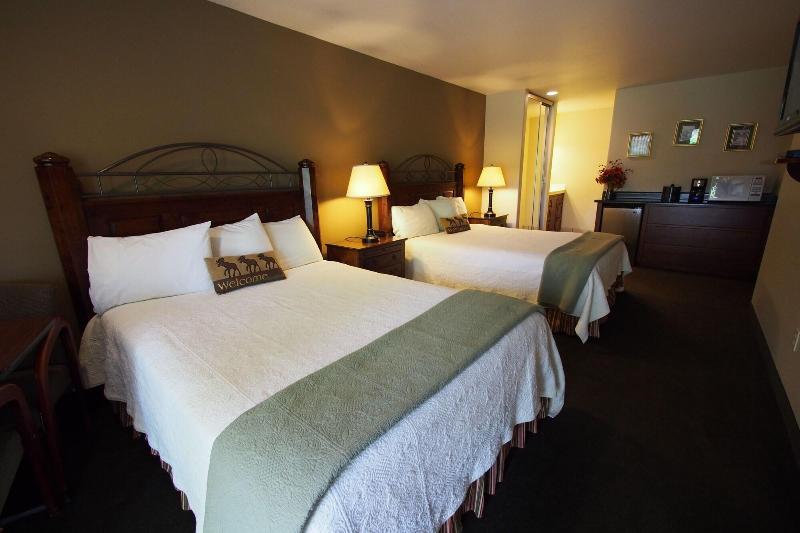 Redwood Motel image