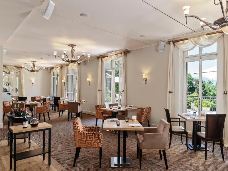 Hôtel Résidence Parc des Eaux-Vives image