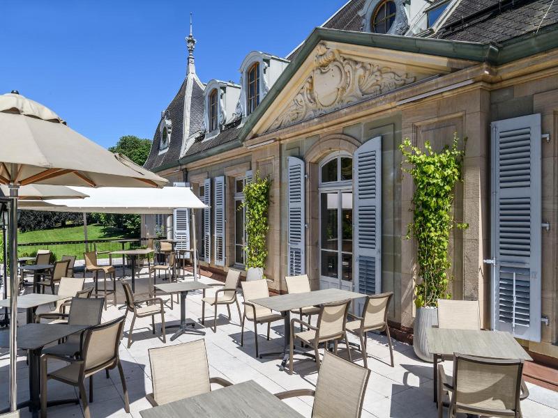 Hôtel Résidence Parc des Eaux-Vives image