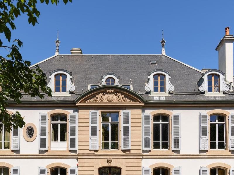Hôtel Résidence Parc des Eaux-Vives image