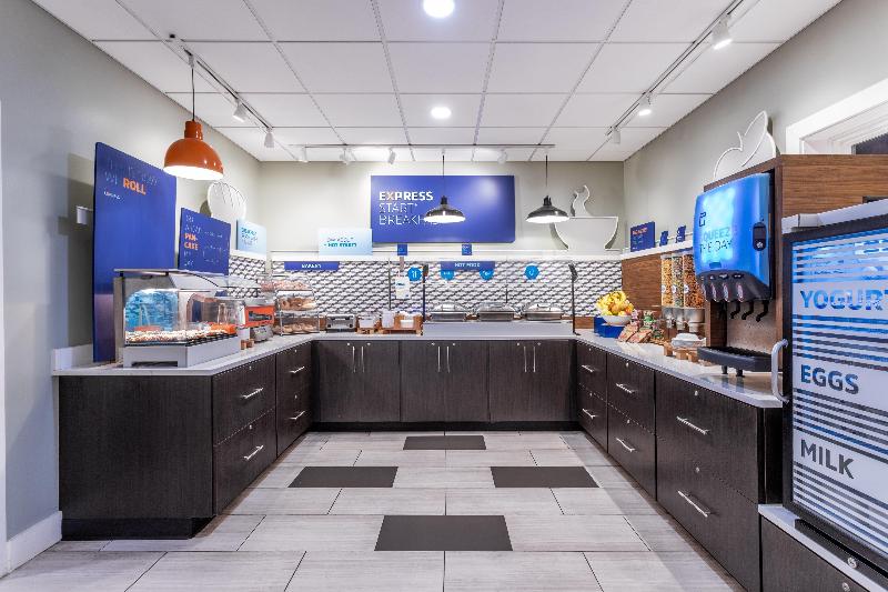 Holiday Inn Express Annapolis East - Kent Island image