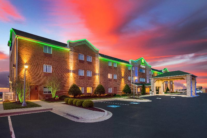 Holiday Inn Express Annapolis East - Kent Island image