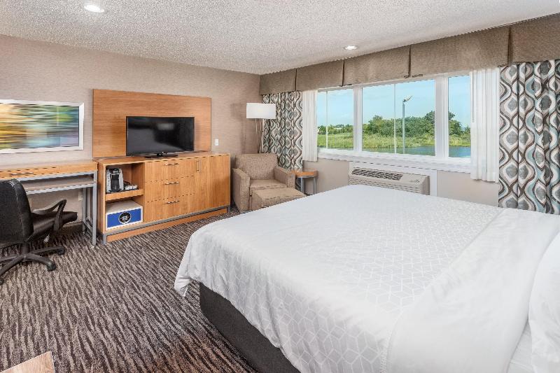 Holiday Inn Express Annapolis East - Kent Island image