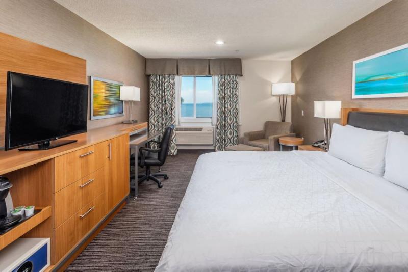 Holiday Inn Express Annapolis East - Kent Island image