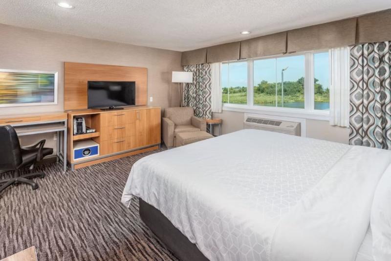 Holiday Inn Express Annapolis East - Kent Island image