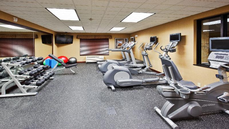 Holiday Inn Express & Suites Great Falls By IHG image