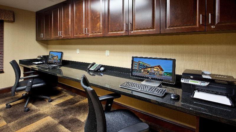 Holiday Inn Express & Suites Great Falls By IHG image
