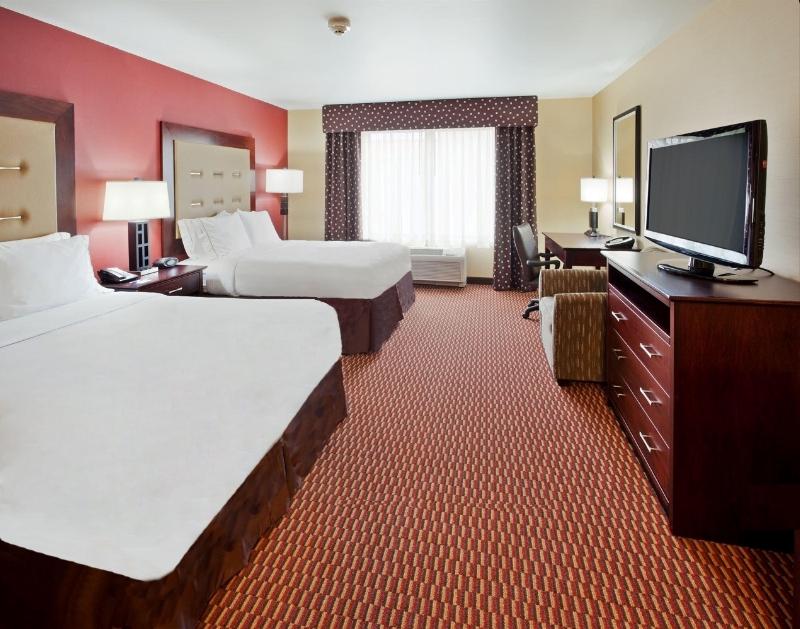 Holiday Inn Express & Suites Great Falls By IHG image