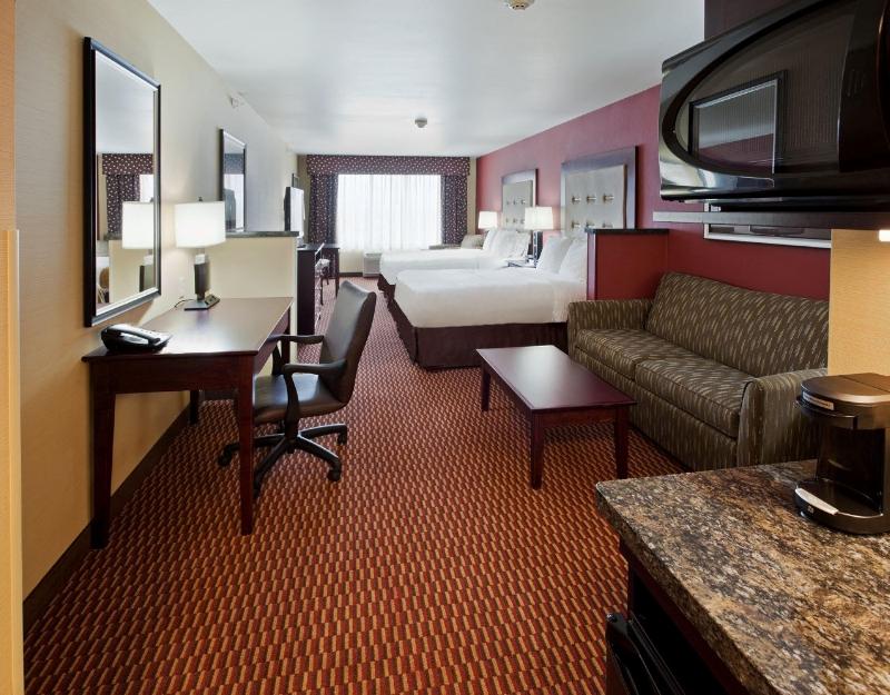 Holiday Inn Express & Suites Great Falls By IHG image