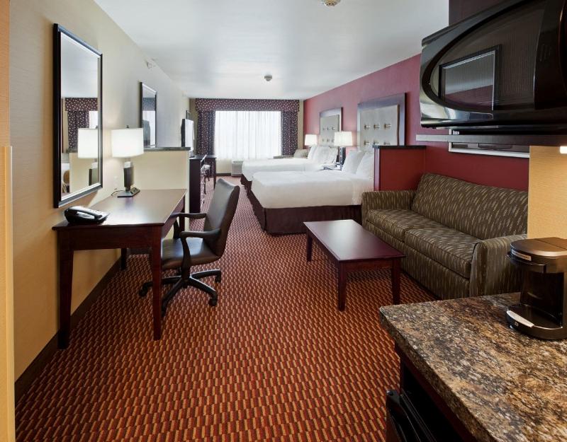 Holiday Inn Express Hotel & Suites Great Falls Sou