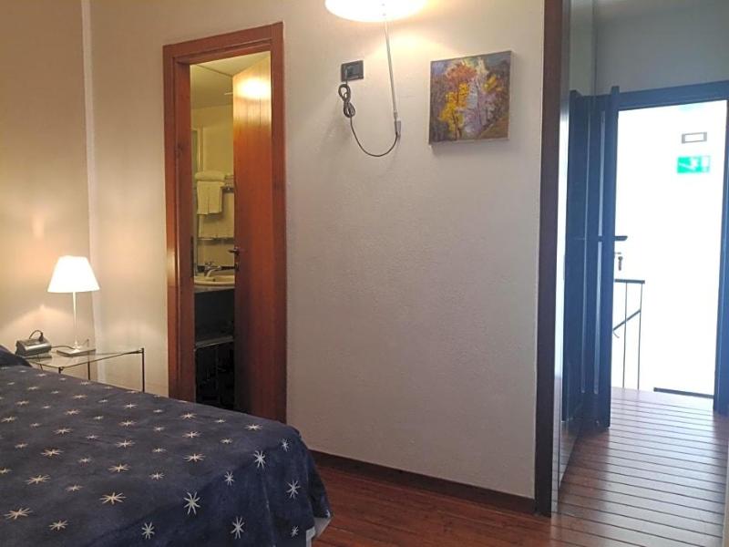 Locanda Del Glicine image
