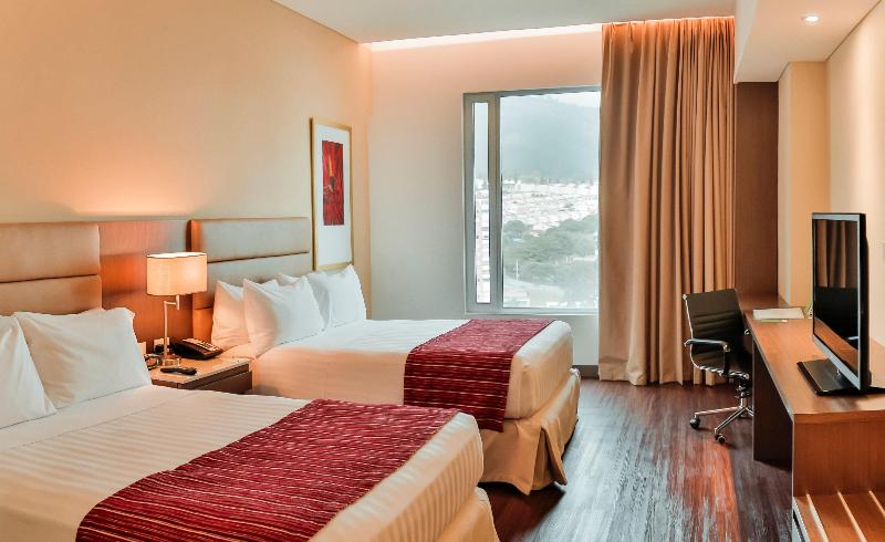 Holiday Inn Bucaramanga Cacique photo 22