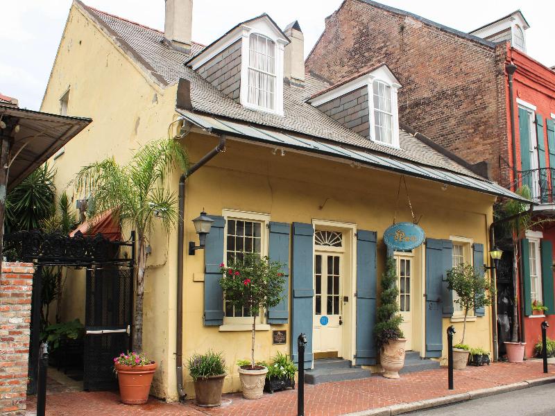 Hotel St Pierre, a French Quarter Inns image