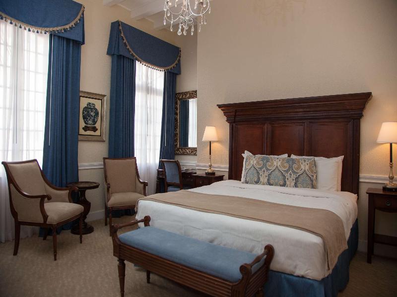 Hotel St Pierre, a French Quarter Inns image