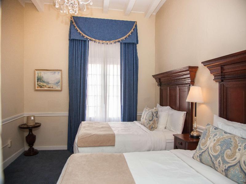 Hotel St Pierre, a French Quarter Inns image
