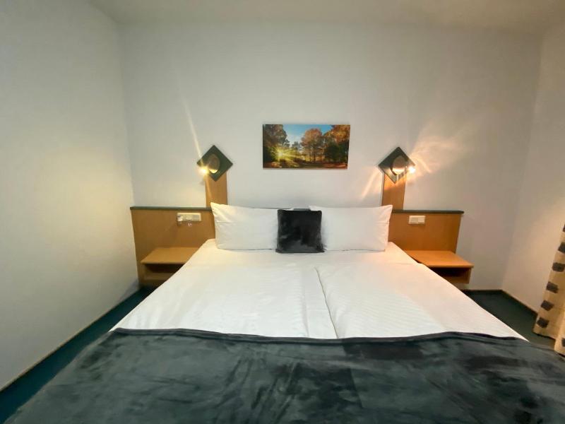 Landhotel Rauber image