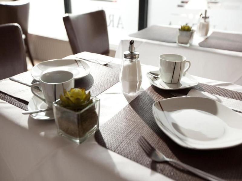 Hotel Frankfurt Messe image