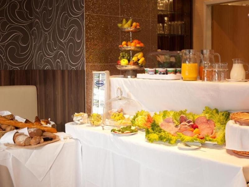 Hotel Frankfurt Messe image
