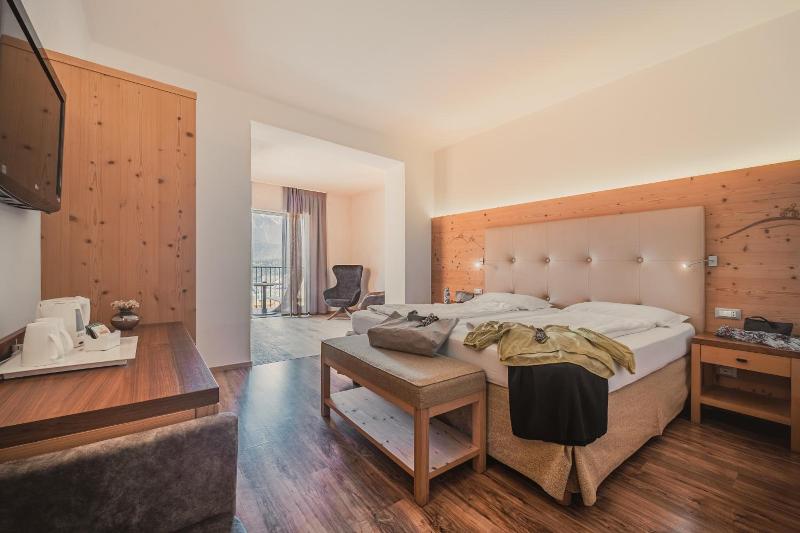 Cristallo Levico Terme image