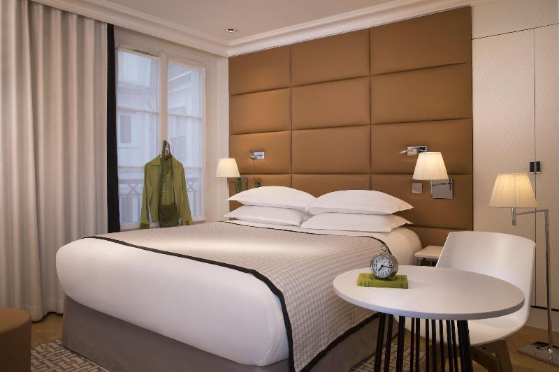 Hotel R De Paris image