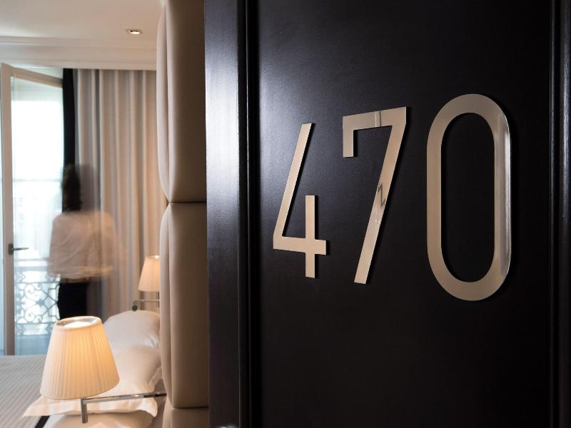 Hotel R De Paris image