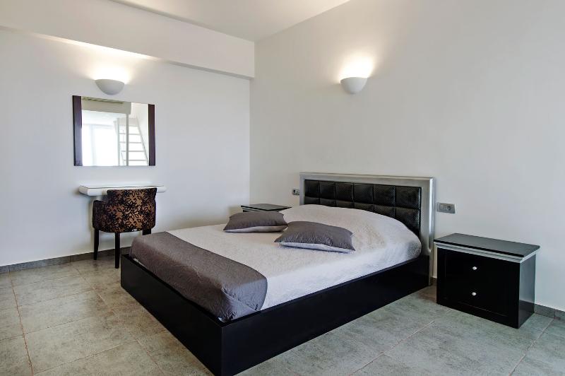 Gianna Suites — photo 23