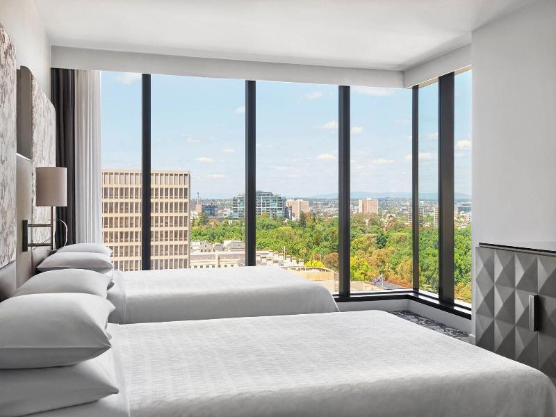 Sheraton Melbourne image