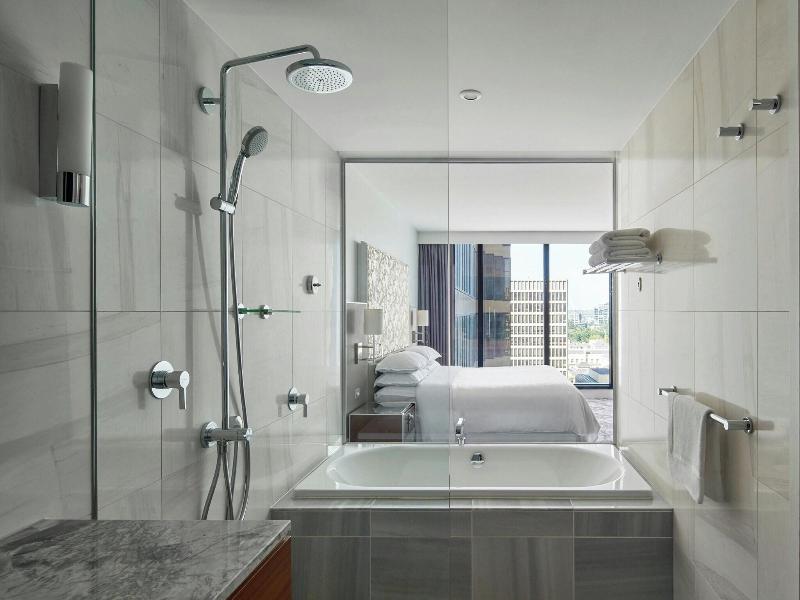 Sheraton Melbourne image