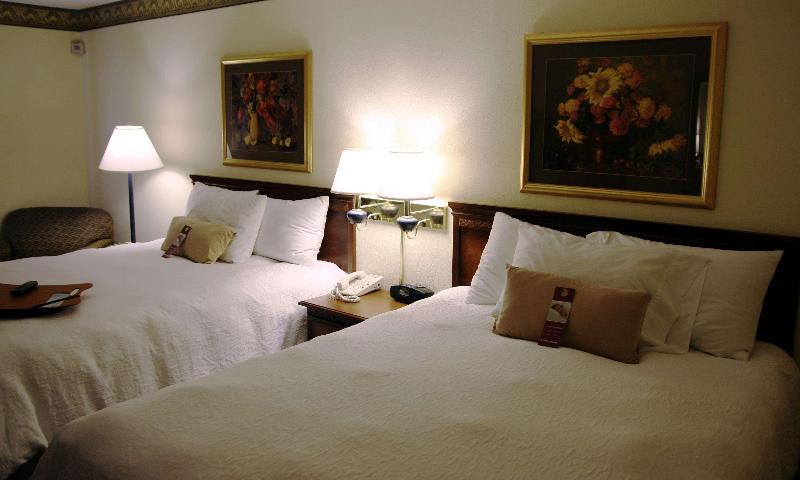 Bed room
