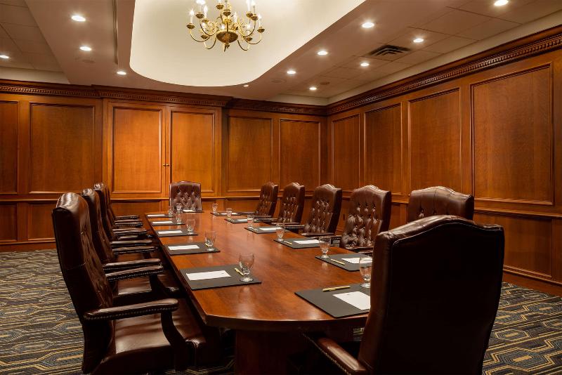 DoubleTree by Hilton Hotel Leominster image