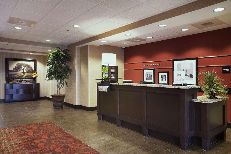 Hampton Inn & Suites Williston image