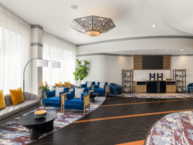 Hampton Inn & Suites Baton Rouge Downtown image