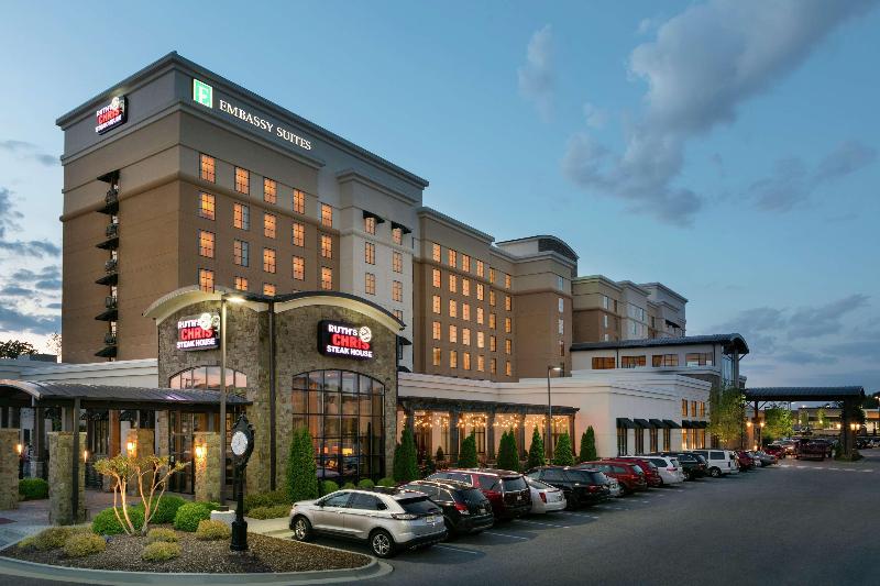 EMBASSY SUITES CHATTANOOGA / HAMILTON PLACE
