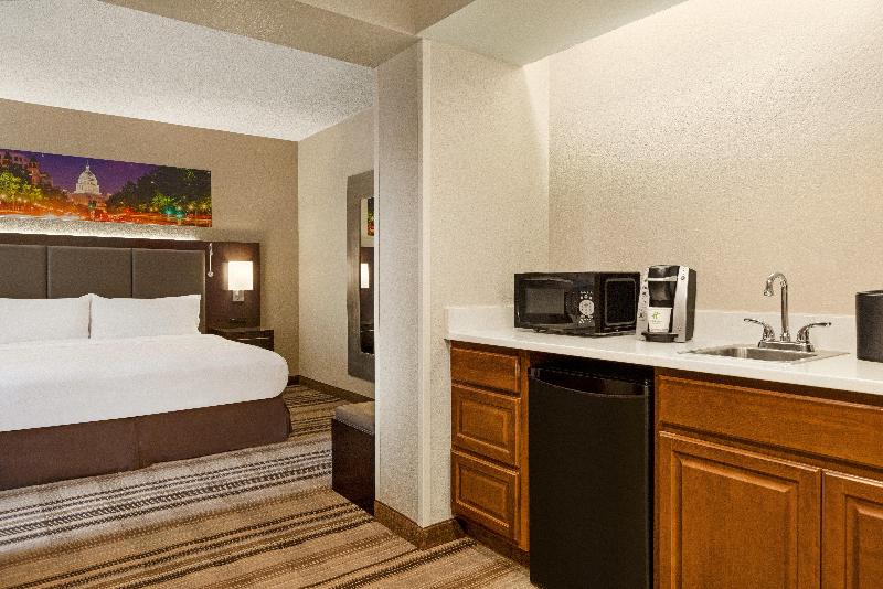 Holiday Inn Washington-Dulles Intl Airport By IHG image