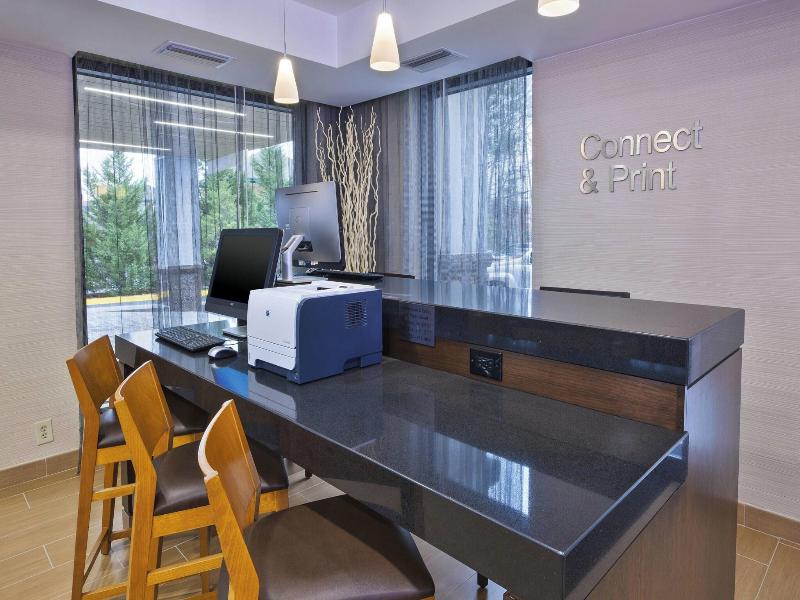 Fairfield Inn & Suites Dulles Airport Herndon/Rest image