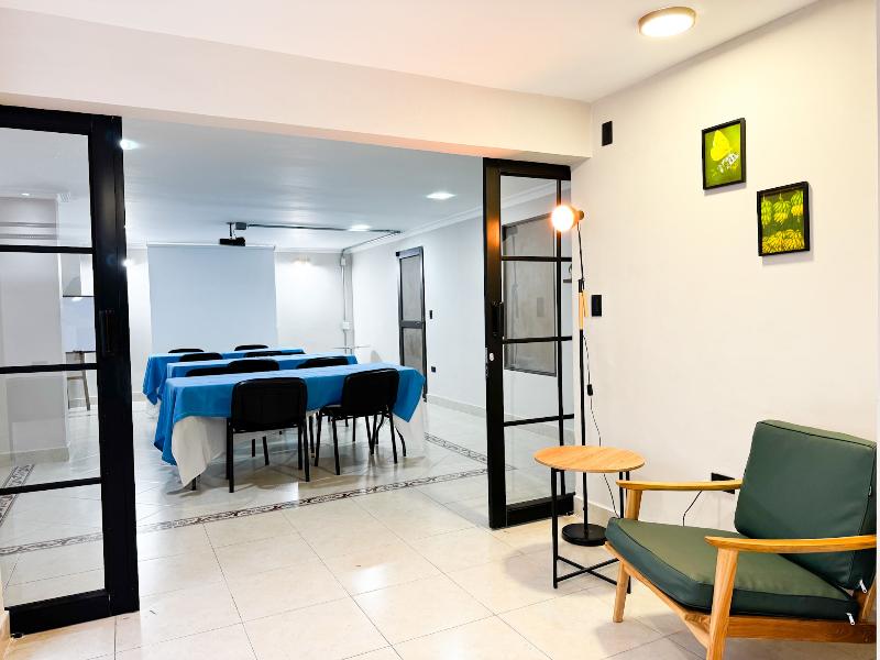 Hotel Valladolid image