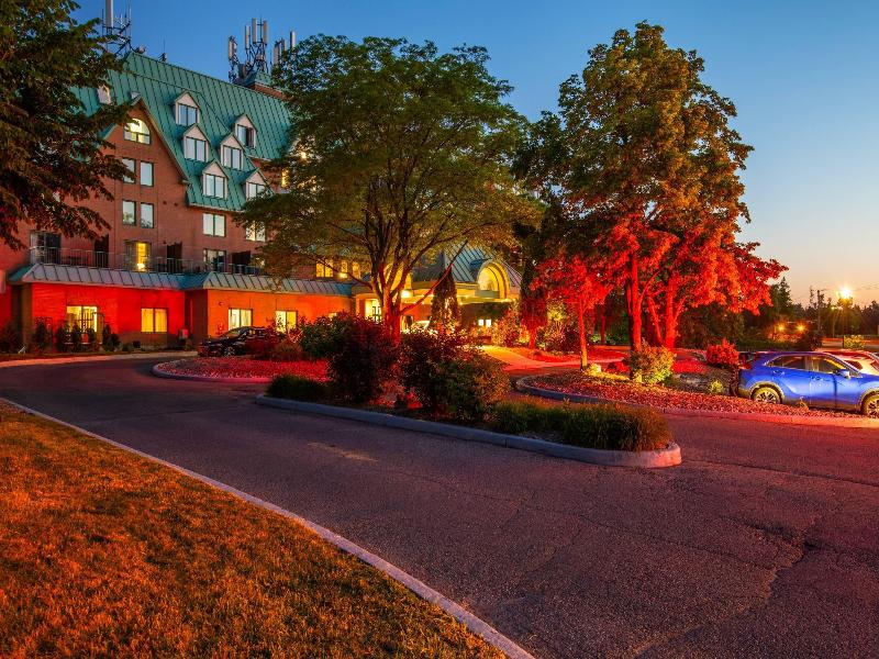 Château Cartier Hotel & Resort