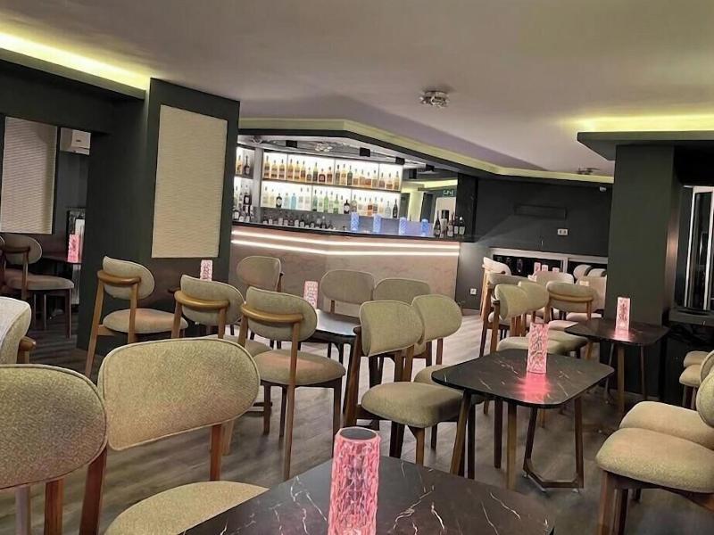 Artan Otel