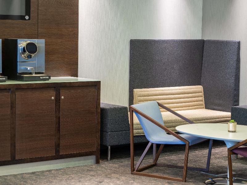 Novotel London Brentford image