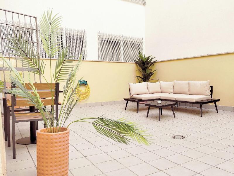 Feelathome Merced Apartments image