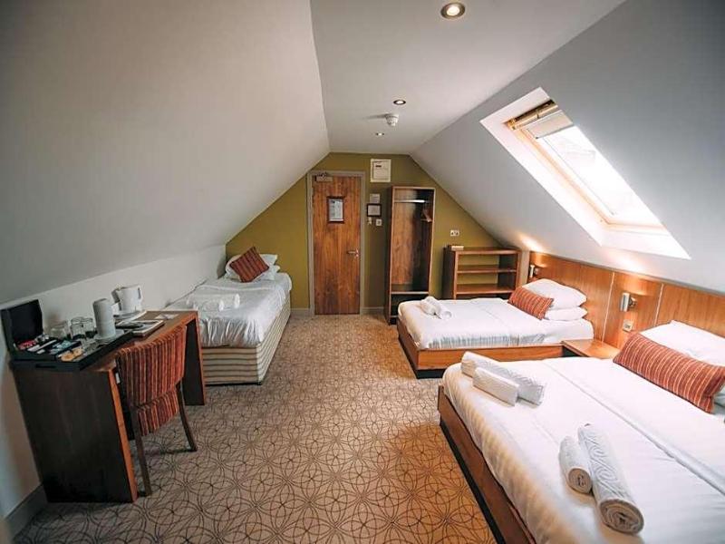 The Commercial Hotel image