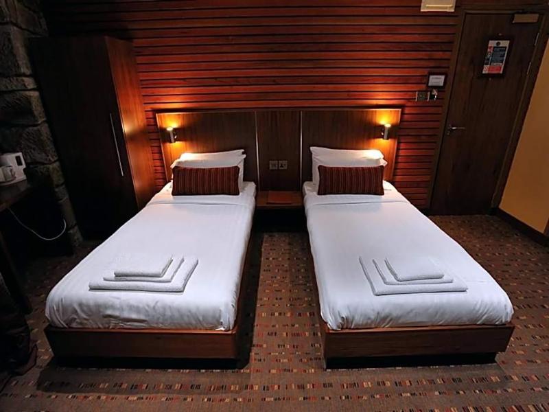 The Commercial Hotel image