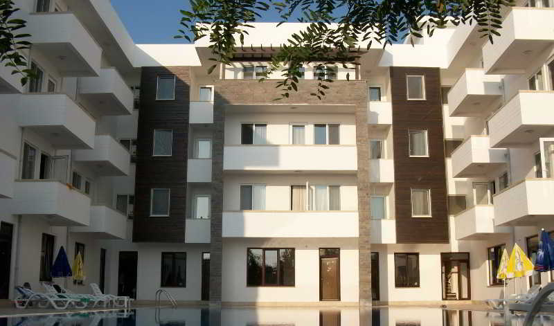 Troas Beach Hotel — general view